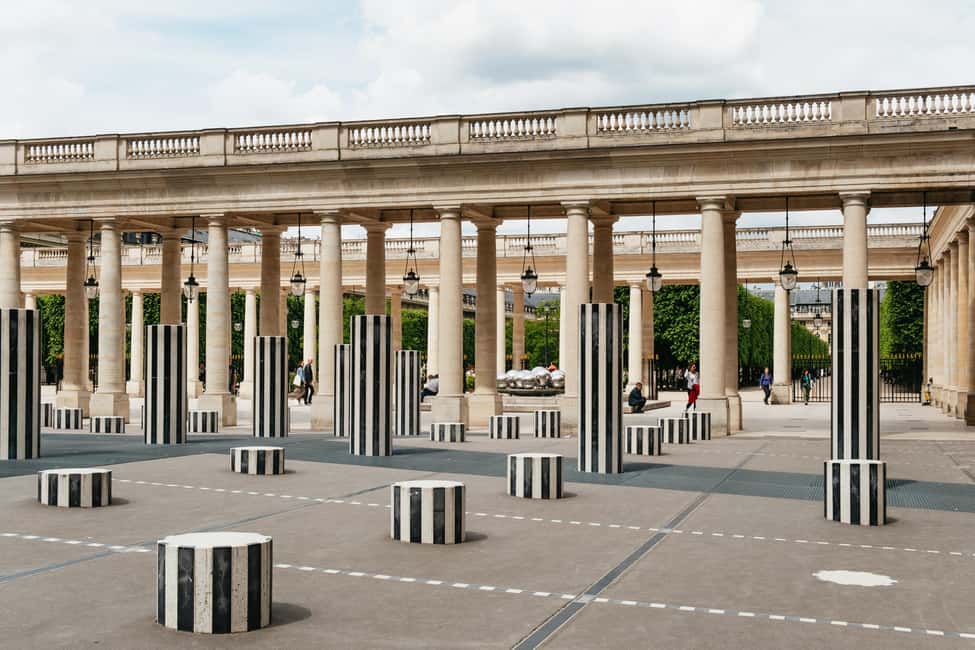 Paris: Emily TV Show Locations Guided Walking Tour - Optional Upgrade: Narrated River Seine Cruise for a Second View of Paris