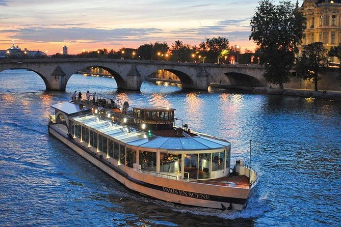 Paris en Scene 3 Course Seine River Dinner Cruise - The Included 3-Course Dinner: Simple, Filling, Good Value
