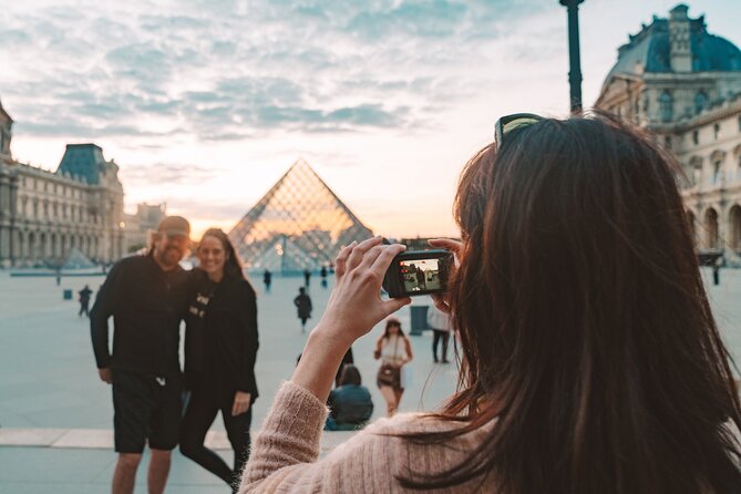 Paris Evening City of Lights Small Group Bike Tour & Boat Cruise - Guides Matter: Names You Might Hear and the Style You Should Expect