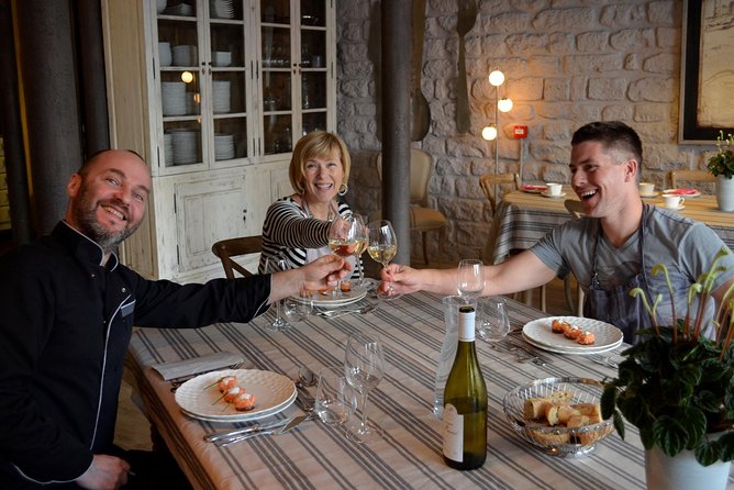 Paris Evening Cooking Class French Dinner and Market Visit Option - Two time options: 4.5 hours or the full 6-hour market experience