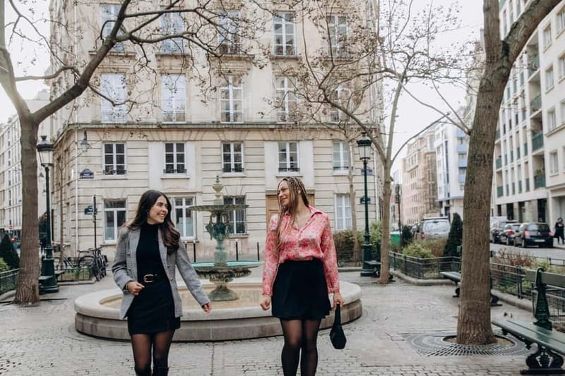 Paris: Explore the City Like Emily Tour - Filming Locations - Finding Your Guide at the Fountain Meeting Point