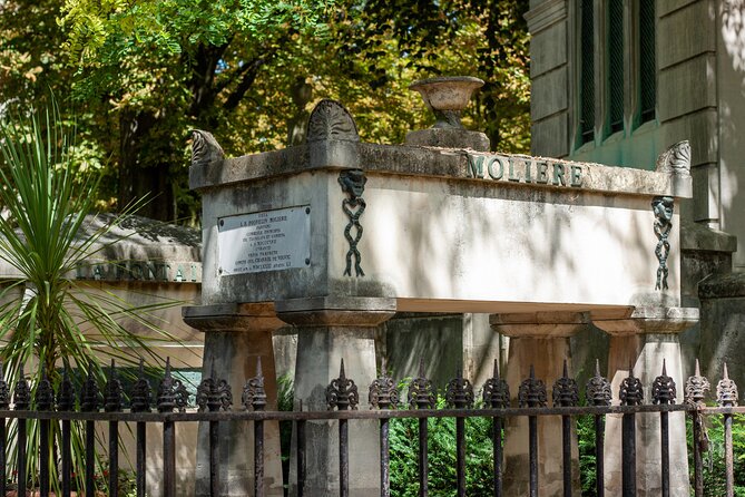 Paris: Famous Graves of Pere Lachaise Cemetery Guided Tour - Edith Piaf and the cemetery’s artful mix of sorrow and humor