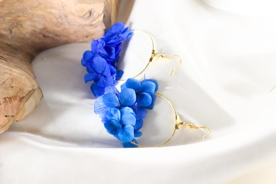 Paris: Floral Earrings workshop - What the 90-minute earring workshop is really like