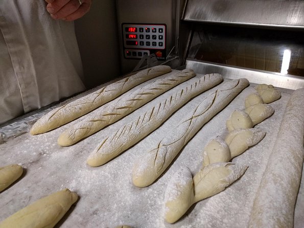 Paris French Baking Class Baguettes and Croissants in a Bakery - Timing, group size, and who should book this class