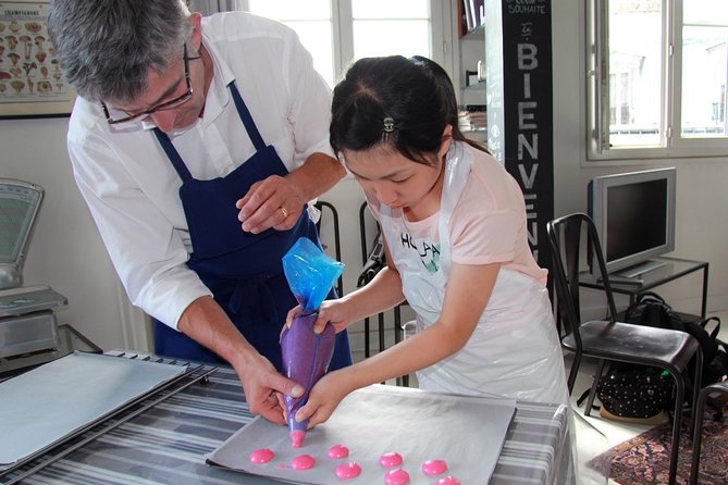 Paris French Macarons Small Group Baking Class with a Chef - A 3pm Macaron Mission in a Real Paris Apartment