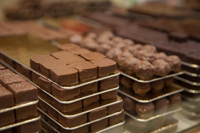 Paris French Sweets Tasting Tour with Pastries and Chocolates - Practical tips to make this Paris sweet tour smoother