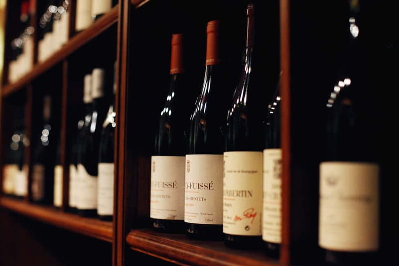 Paris: French Wine Tasting Class with Sommelier - Food and wine pairing: what bread teaches you, plus the optional add-on