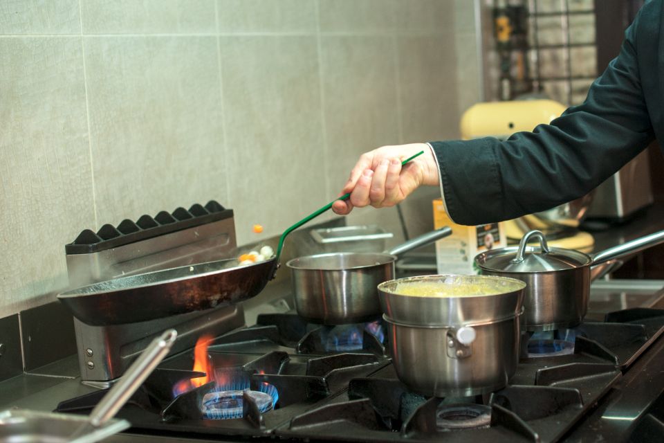 Paris: Full-Day Cooking Class with 3-Course Lunch - The instructor factor: how English, humor, and clarity shape your results