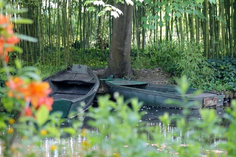 Paris: Giverny Gardens Day Trip with Professional Tour Guide - Key details before you book