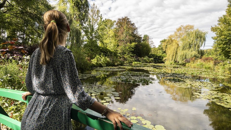 Paris: Giverny & Versailles Small Group or Private Tour - Versailles gardens by Le Nôtre: even when you can’t do everything