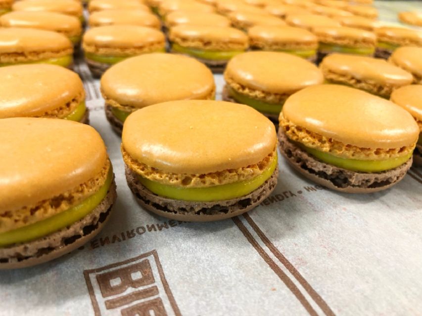 Paris: Gourmet Food Tour & Louvre Museums Guided Tour - Why this food and museum pairing works