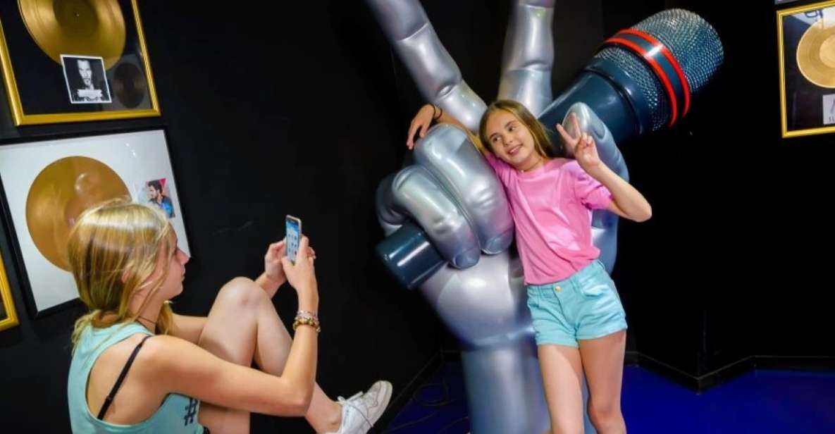 Paris: Grèvin Wax Museum and Seine River Cruise Tickets - A One-Day Combo: Grévin Wax Museum Meets the Seine