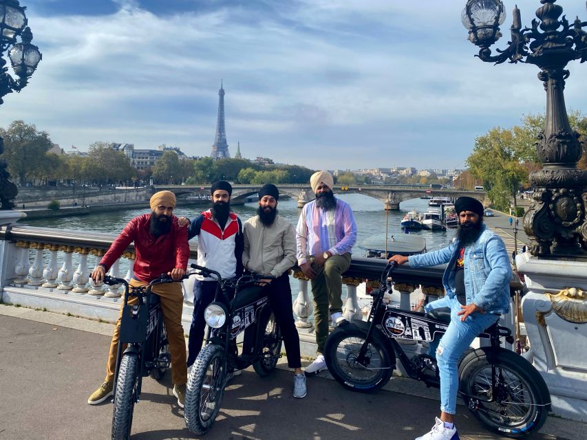 Paris: Guided City Tour by Electric Bike - Louvre to Tuileries: Green Breaks and a Fast Look at the Classics