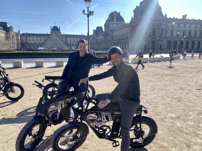Paris: Guided City Tour by Electric Bike - Conciergerie and Sainte-Chapelle: Gothic Detail on a Short Clock
