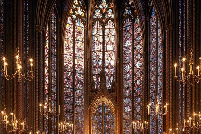 Paris Guided Tour with Notre Dame Cathedral or Ste Chapelle Entry - The Conciergerie story: royal residence to Revolutionary prison