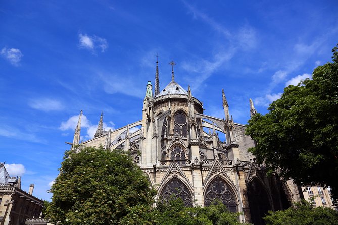 Paris Guided Tour with Notre Dame Cathedral or Ste Chapelle Entry - Notre-Dame options: free access, guided context, and timing