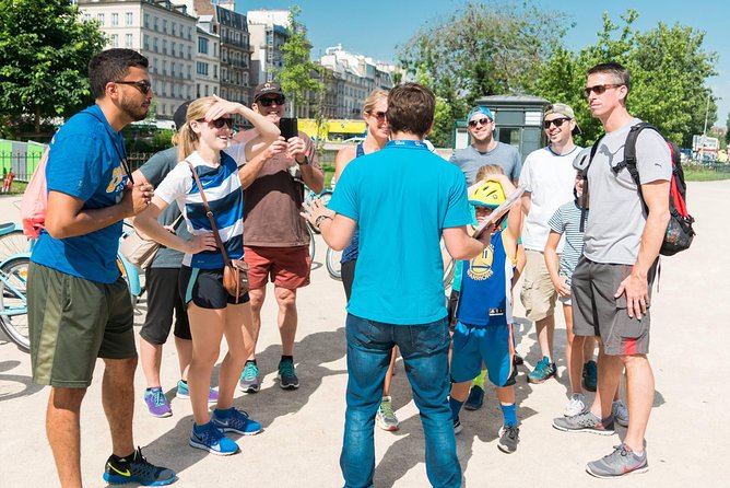 Paris Highlights Bike Tour: Eiffel Tower, Louvre and Notre-Dame - Why this bike circuit is the smartest first-Paris move