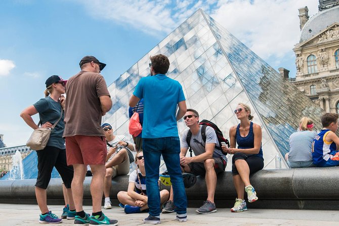 Paris Highlights Bike Tour: Eiffel Tower, Louvre and Notre-Dame - Louvre and Musée d’Orsay from the street: what you’ll see (and what you won’t)