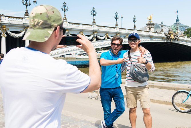 Paris Highlights Bike Tour: Eiffel Tower, Louvre and Notre-Dame - Pont Alexandre III and the best way to use this tour for the rest of your trip