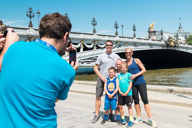 Paris Highlights Bike Tour: Eiffel Tower, Louvre and Notre-Dame - Price and value: what you get for about $54