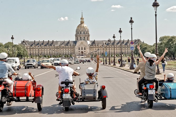 Paris Highlights city tour on a vintage Sidecar Motorcycle - Paris in Motion: Why a Sidecar Tour Works So Well