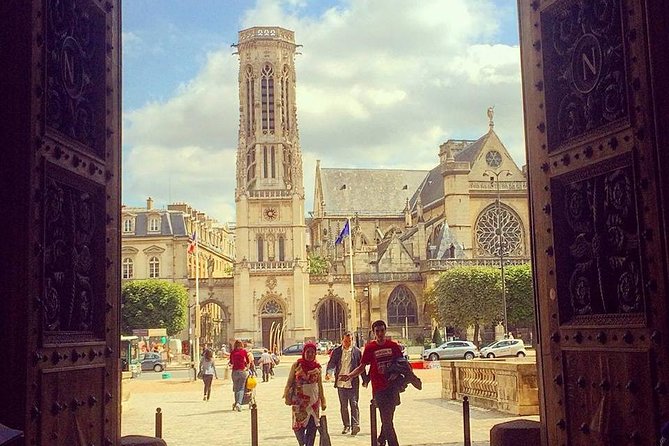 Paris Highlights Tour: The Best of the City Heart in 3 Hours - Square Vendôme and the Tuileries: power, luxury, and royal footsteps