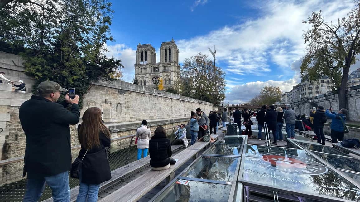Paris: Illuminations River Cruise with Audio Commentary - Why This Seine Illuminations Cruise Feels Like the Shortcut to Paris