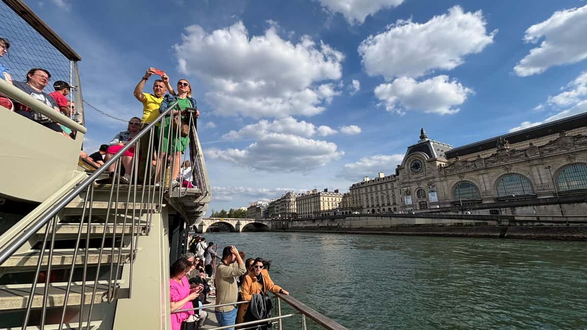 Paris: Illuminations River Cruise with Audio Commentary - Musée d’Orsay: The River’s Best Reminder That Paris Is Art