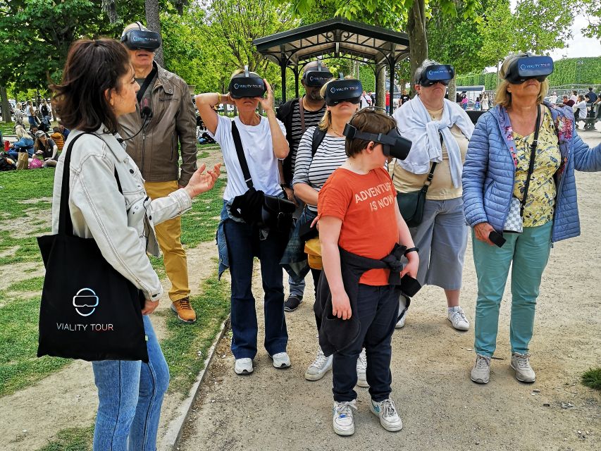 Paris : Immersive Eiffel Tower tour with virtual reality - Who this VR Eiffel Tower tour fits best (and who should skip it)