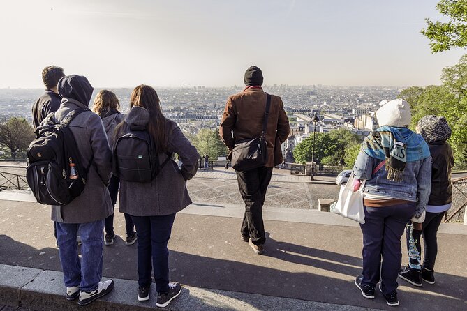Paris in a Day: Louvre or Orsay, Eiffel Tower, City Walk & Cruise - Île de la Cité walking: the birthplace core of Paris