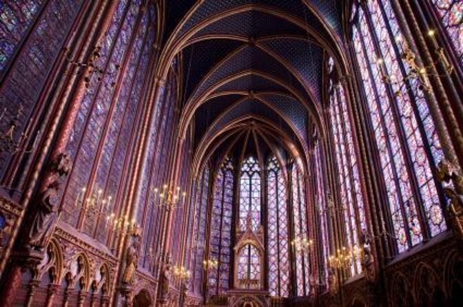 Paris in a Day: Louvre or Orsay, Eiffel Tower, City Walk & Cruise - Latin Quarter quick hit: old streets and Shakespeare and Company