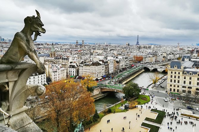Paris in a Day - Private Experience - Louvre Museum exterior: the best use of limited time