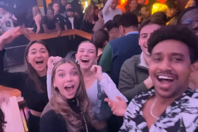Paris International Pub Crawl with Free Shots & Fun Games - The First Hour: Discount Drinks and Your First Free Shot