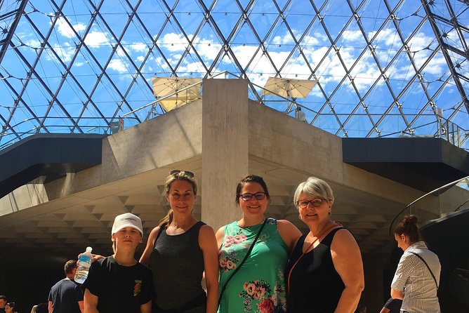 Paris Kids and Families Private Louvre Tour - Da Vinci Code, Legends, and Egyptian Gods: Stories That Make Art Stick