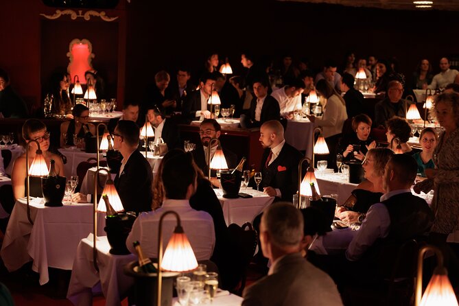 Paris La Nouvelle Eve Cabaret Show in Montmartre - Seating, Dress, and Timing: Make It Easy on Your Feet and Your Schedule