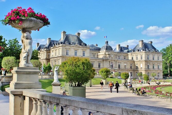 Paris Latin Quarter Walking Tour plus Seine River Cruise Option - First stop: Place Louis Lépine and the Latin Quarter mindset