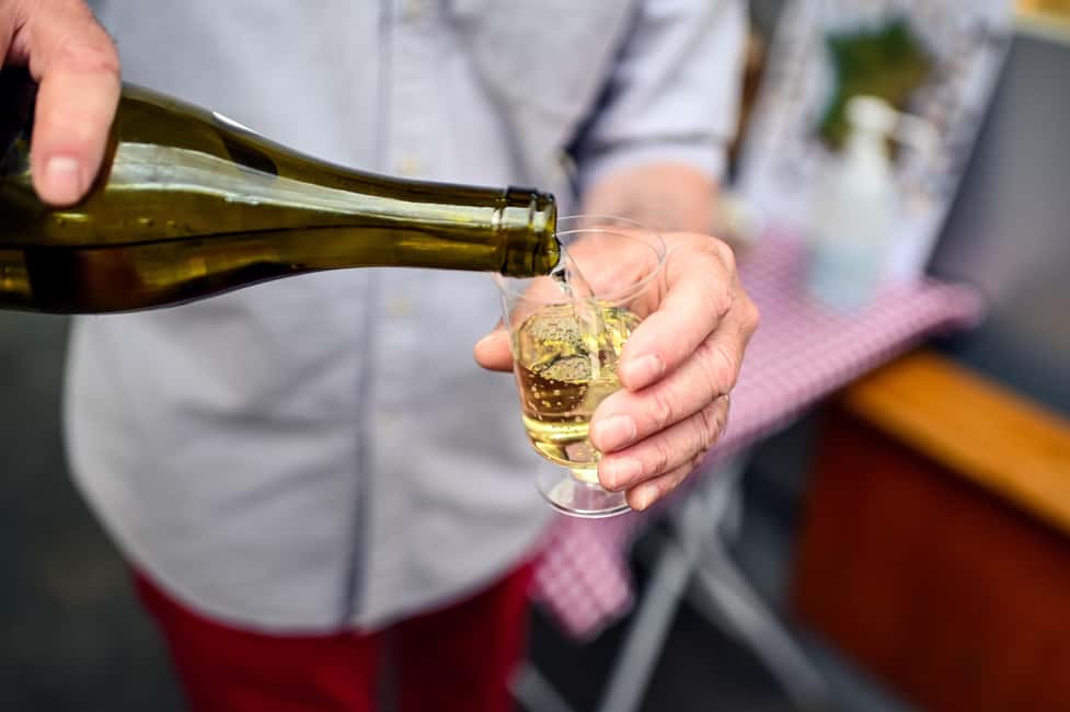 Paris: Le Marais District Food Tour with 10+ Tastings & Wine - Bakery and Cheese Stops: Bread, Cheese, and Wine Pairing Done the French Way