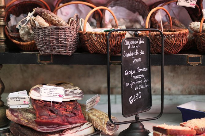 Paris Le Marais District Original Food and Wine Tasting Tour - Stop Three: Rue des Rosiers and the Flavors of a Multicultural Street