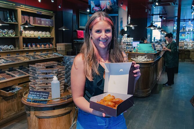 Paris Le Marais Food & Wine Tour with Eating Europe - Meeting at Rue Saint-Antoine and what to expect from the group pace