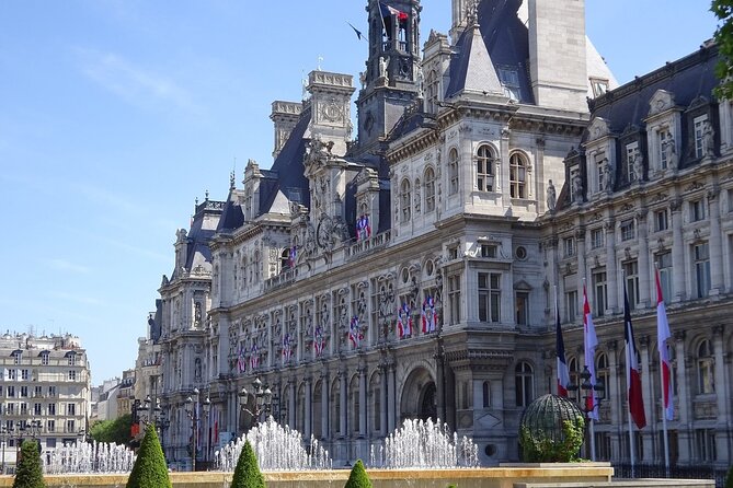 Paris Le Marais Hidden Gems Small Group Tour with Cruise Option - Key Things You’ll Notice on This Marais Tour