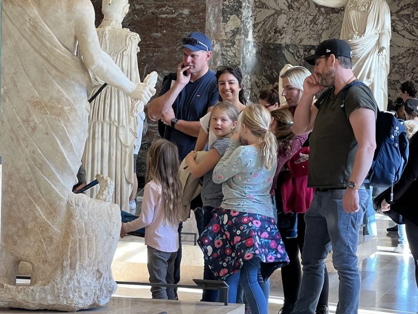 Paris Louvre: 2-Hour Private Tour for Groups or Families - Why a Private Louvre Tour Works in 2 Hours