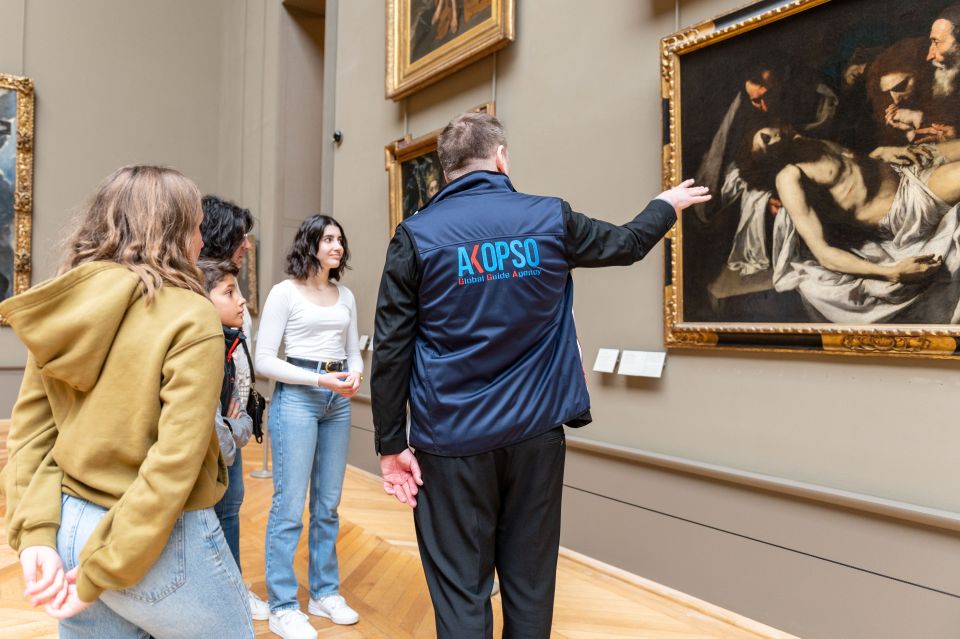 Paris: Louvre Masterpieces Private Tour with Reserved Entry - Price and value: is $335 per person worth it?