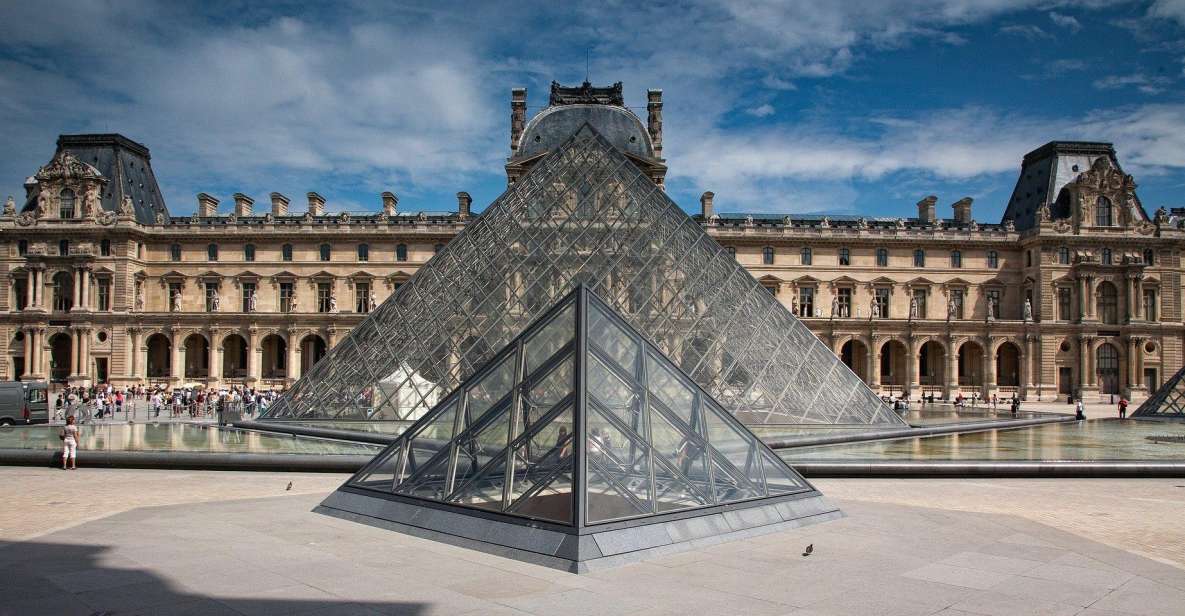 Paris: Louvre Masterpieces Private Tour with Reserved Entry - Reserved entry + your guide: the easiest way to start