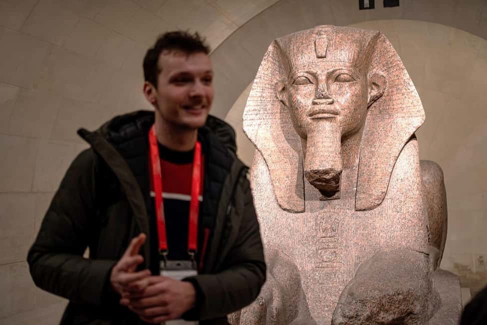 Paris: Louvre Masterpieces Tour with Pre-Reserved Tickets - French Romanticism Drama, Then Neoclassical Calm