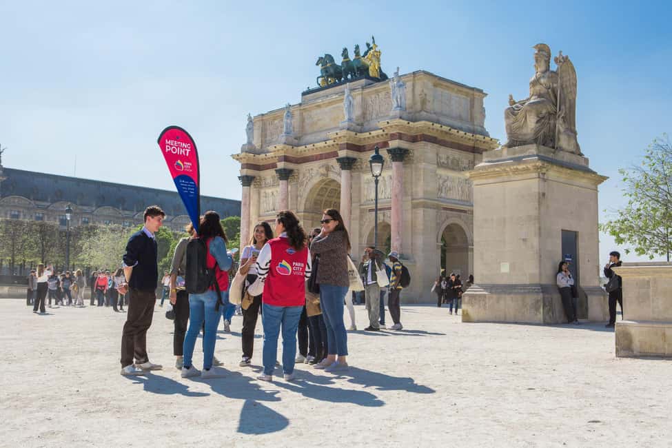 Paris: Louvre Museum Access with Host and Hop-On Hop-Off Bus - Who this tour suits best, and who should choose something else
