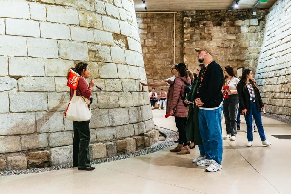 Paris: Louvre Museum and Orsay Museum Guided Tour - The Mona Lisa, Venus de Milo, and Winged Victory