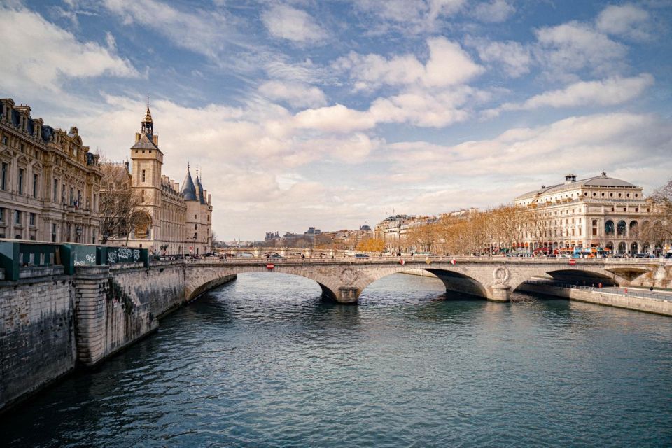 Paris: Louvre Museum Entry Ticket With Host and River Cruise - Price and Value: When $100 Makes Sense