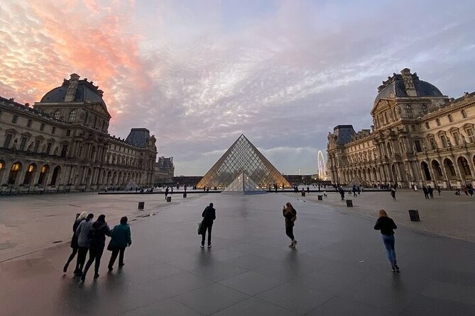 Paris Louvre Museum Timed-Entrance Optional Audio Guided - Seeing the Mona Lisa without losing the day