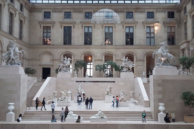 Paris: Louvre Museum Tour Mona Lisa & Iconic Masterpieces - Meeting at the Kiosque des Noctambules (Not the Louvre Entrance)