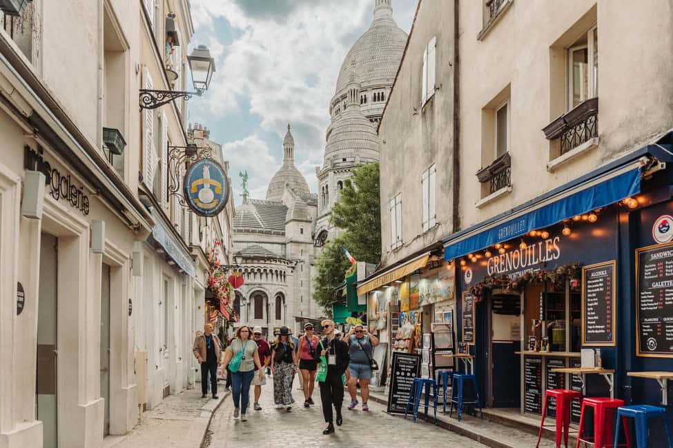 Paris: Louvre or Orsay, Eiffel Tower, City Walk & Cruise - Montmartre: Sacré-Cœur by funicular, then a real neighborhood walk